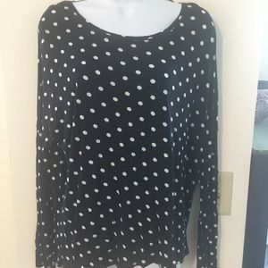 ZARA BASIC POLKA DOT BLACK T SHIRT WITH ZIPPER